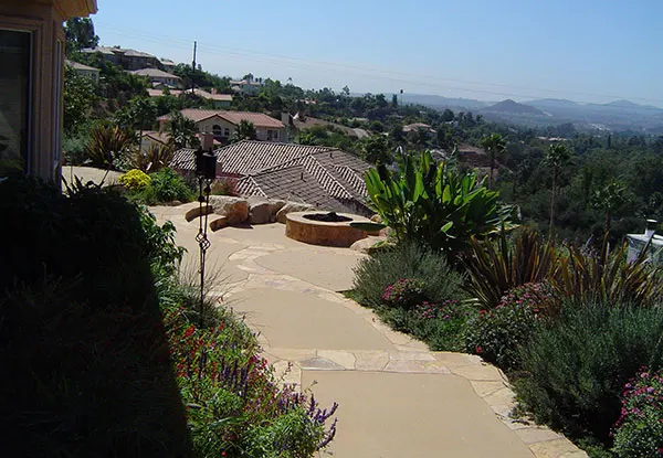 Retaining Wall Installation Fairbanks Ranch, CA Natural Stone Fire Pits Installed in Fairbanks Ranch